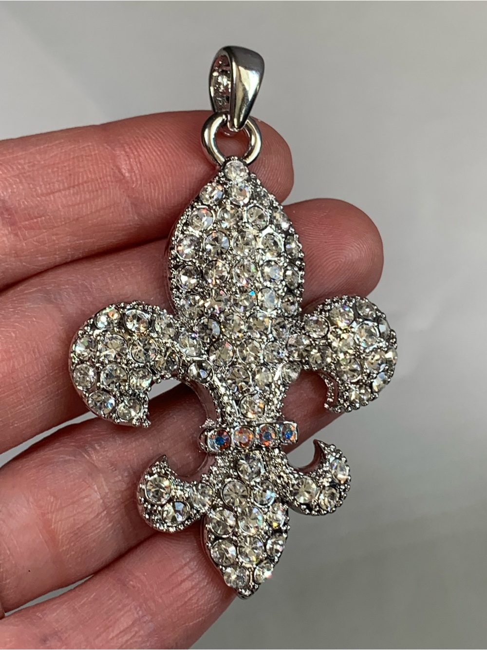 Fleur de Lis Aurora Clear Crystal Pendant Silver Tone Saints - Picture 8 of 9